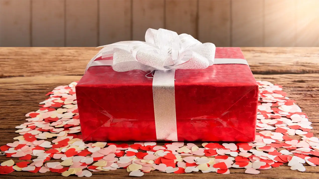 What To Get Your Boyfriend for Valentine’s Day