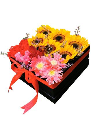 Mixed Flowers Love Box 001