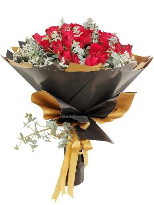 36 pcs red roses, black wrapper