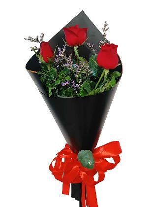 Scarlet Passion Red Roses Bouquet