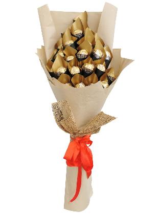 easy-to-love-ferrero-bouquet